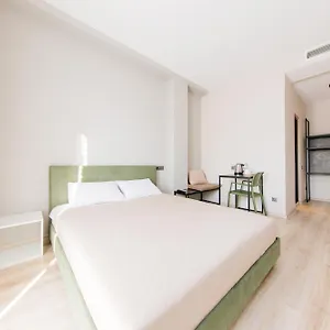 Otel Doors